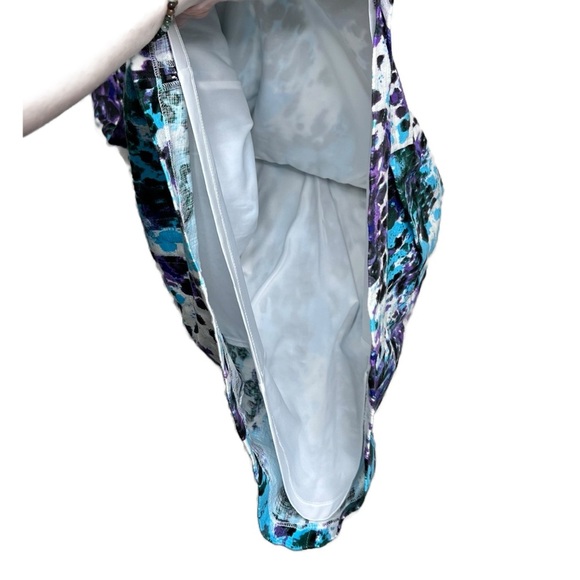 GUESS Women's Shift Peekaboo Neckline Turquoise Multicolor Paint Splatter Dress - Picture 6 of 16
